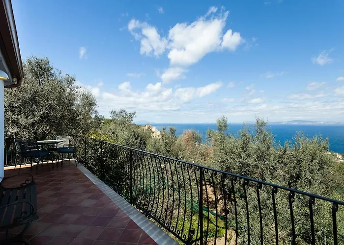 Villa Angela With Private Pool And Sea View Sorrento