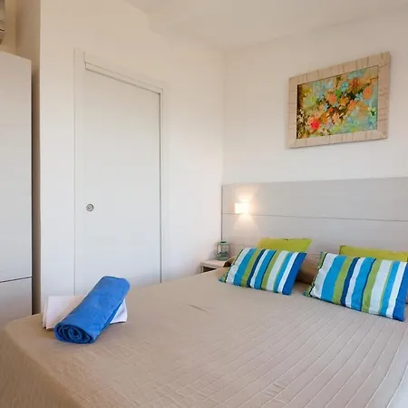 Villa Angela With Private Pool And Sea View *