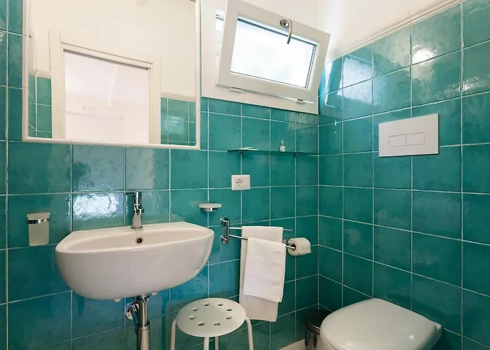 Villa Angela With Private Pool And Sea View Sorrento