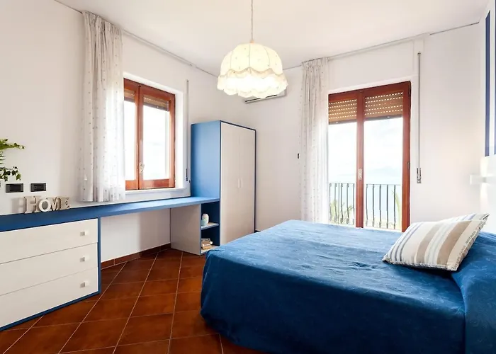 Villa Angela With Private Pool And Sea View Sorrento