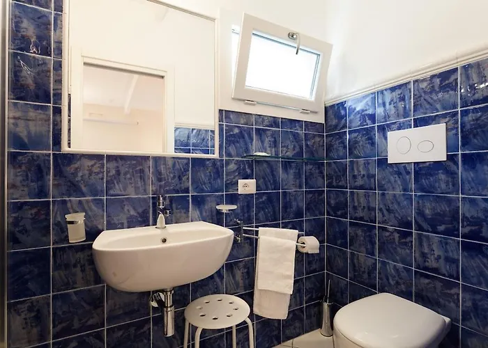 Villa Angela With Private Pool And Sea View Sorrente